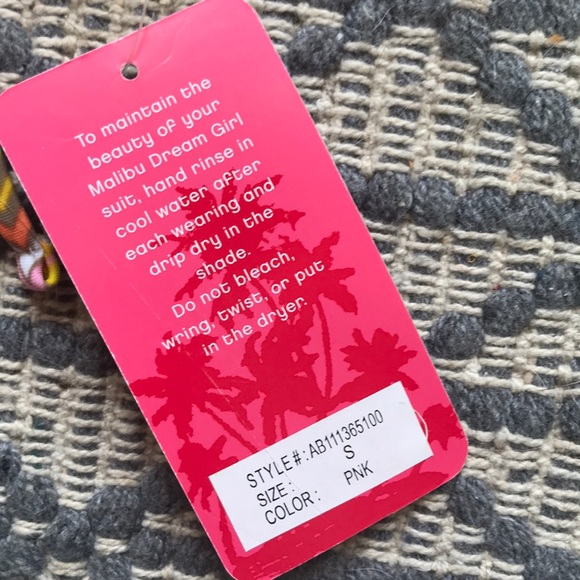 Bikini 👙🧡💗💛💜 - Picture 7 of 8